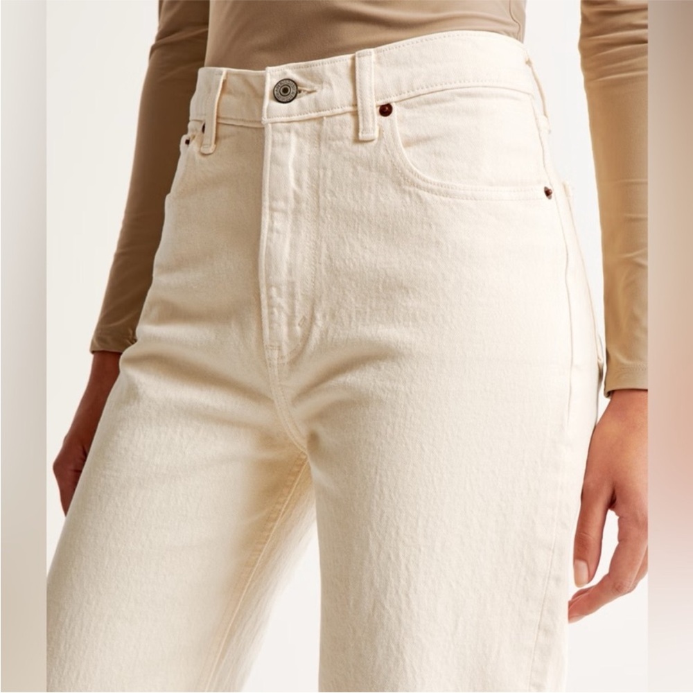 Abercrombie & Fitch 90s relaxed high jean